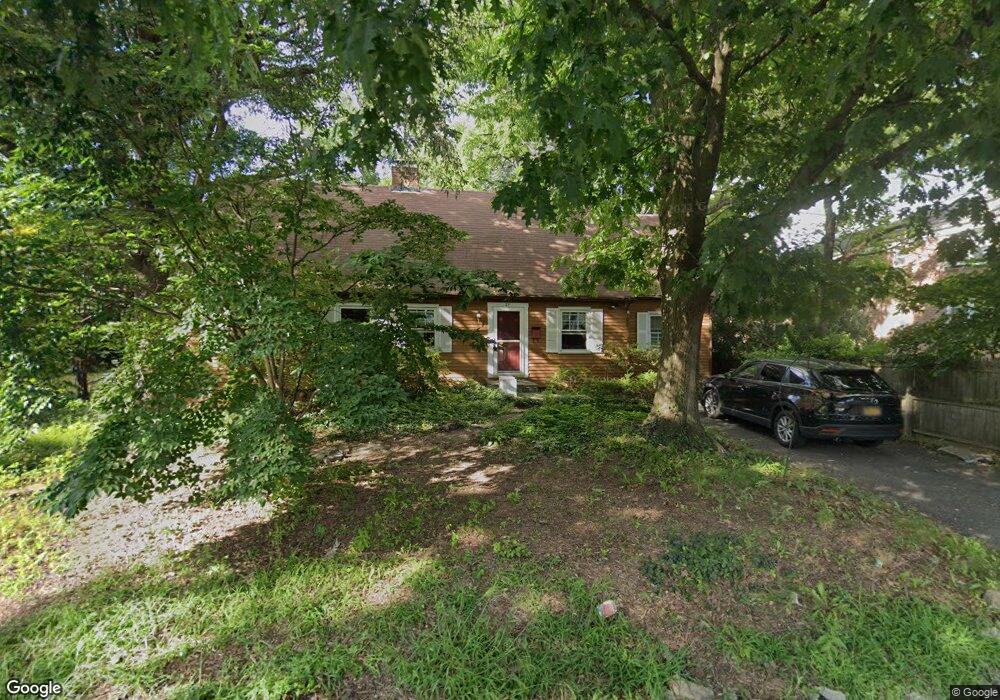 21 Tappan Landing Rd, Tarrytown, NY 10591 - photo 1