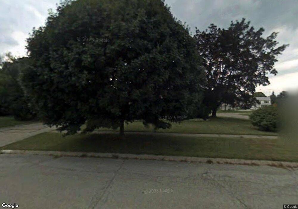 1939 Penbrook Ln, Flint, MI 48507 - photo 1