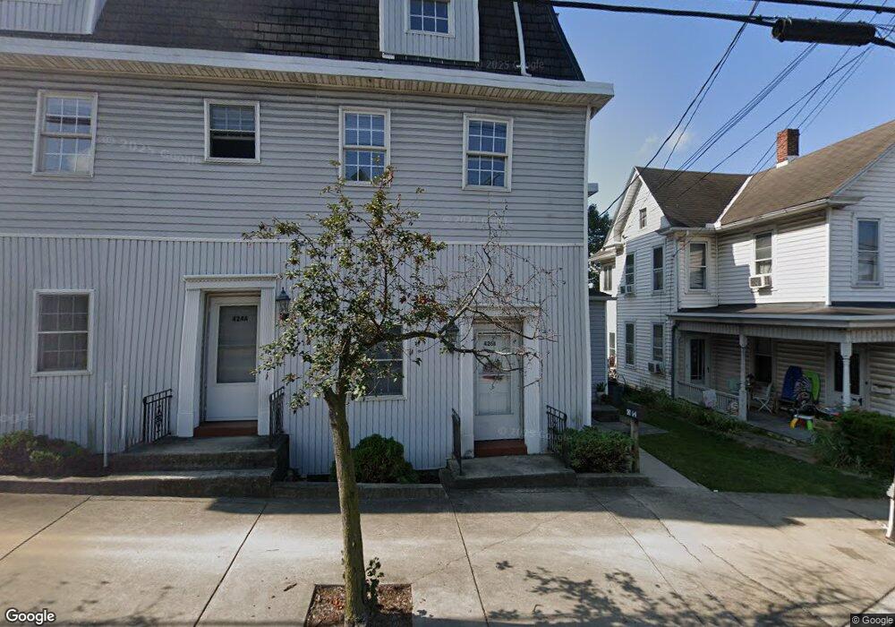 426 W Main St unit B, Waynesboro, PA 17268 - photo 1