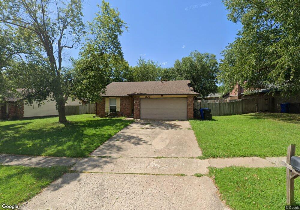 1105 W Waco St, Broken Arrow, OK 74011 - photo 1
