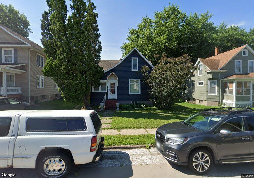 1719 W 17th St, Davenport, IA 52804 - photo 1