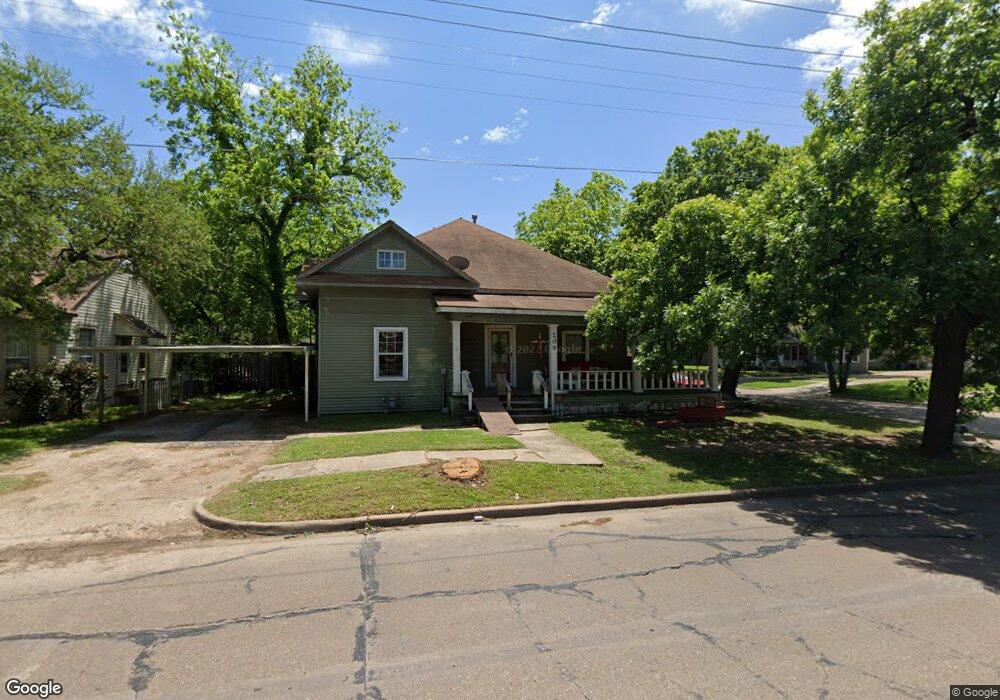 209 W Gilmer St, Ennis, TX 75119 - photo 1