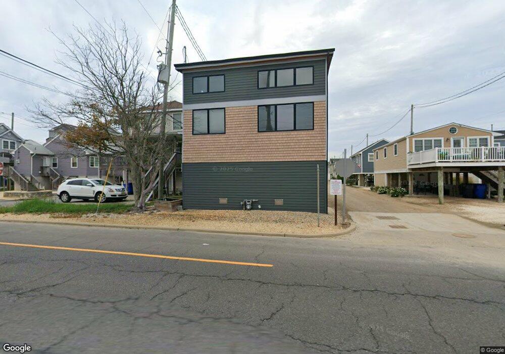 124 W Kingfisher Way, Lavallette, NJ 08735 - photo 1