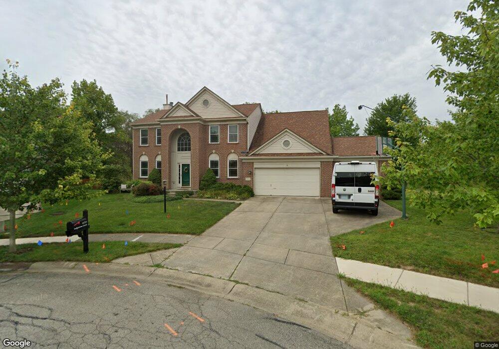 11737 Ledgestone Cir, Fishers, IN 46037 - photo 1