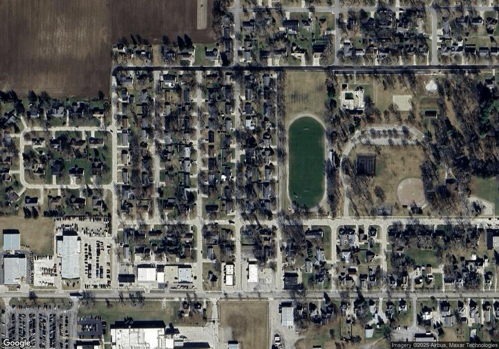 204 Degroff Ave, Archbold, OH 43502 - photo 1