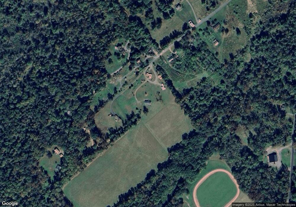 87 Sutton Rd, Dallas, PA 18612 - photo 1