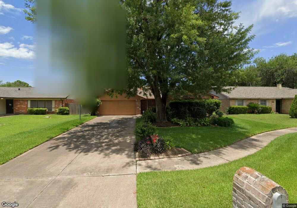 3410 Mckinley Ln, Houston, TX 77088 - photo 1