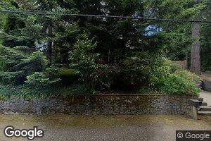 9320 SW 8th Dr, Portland, OR 97219