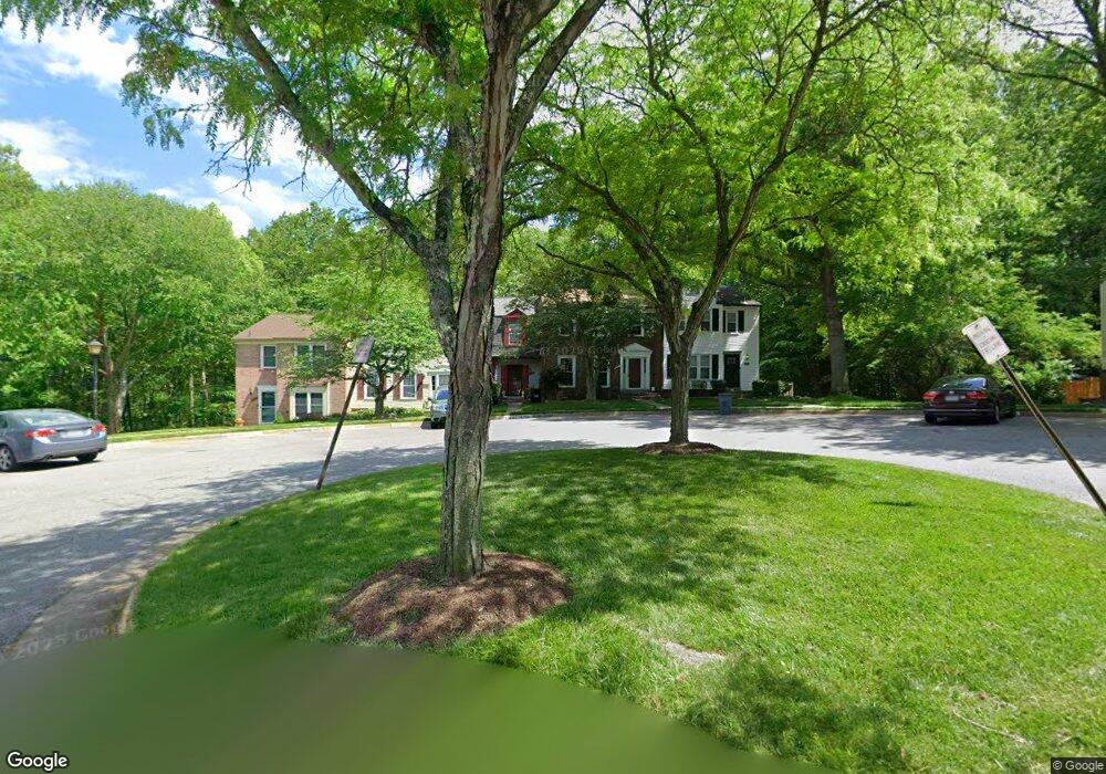 7905 Forest Path Way, Springfield, VA 22153 - photo 1