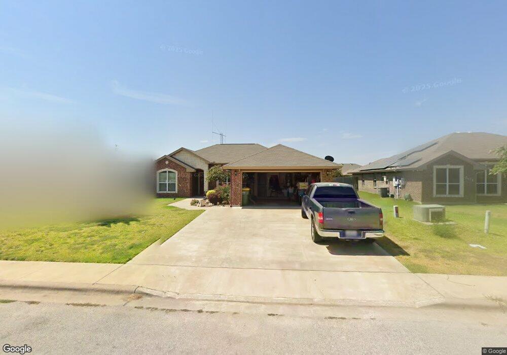 503 Kayla St, Troy, TX 76579 - photo 1