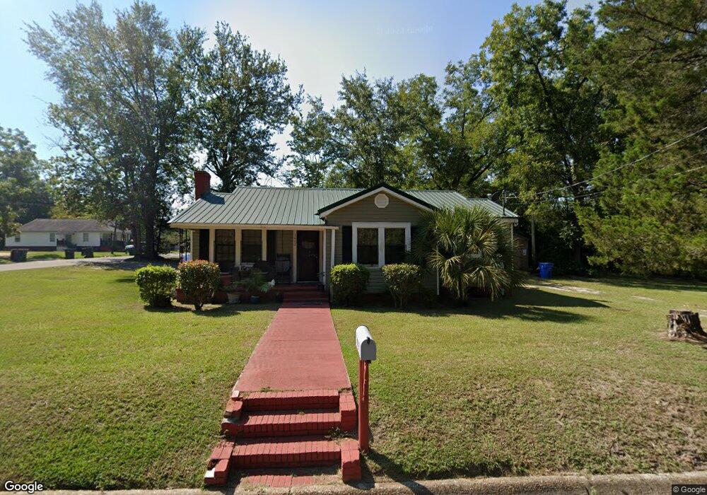 1402 E Newton St, Dothan, AL 36303 - photo 1