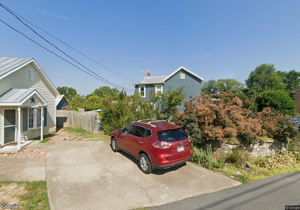 408 Aileen Ave, Strasburg, VA 22657 - photo 1