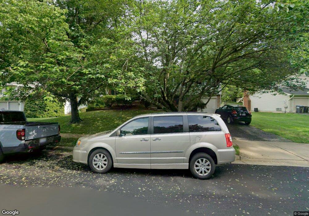 9825 Rand Dr, Burke, VA 22015 - photo 1