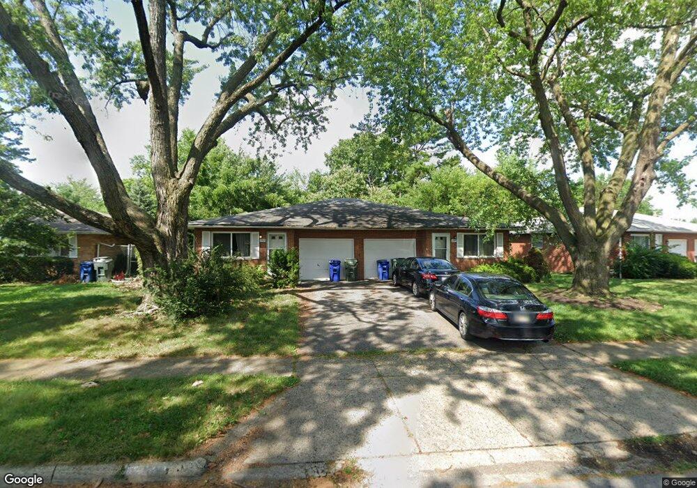 1282-1284 Fenceway Dr, Columbus, OH 43229 - photo 1