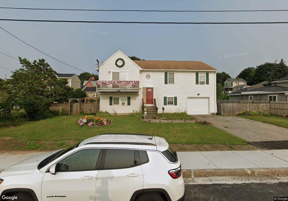 102 Atlantic Blvd, Fall River, MA 02724 - photo 1