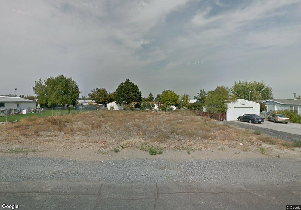 8576 Charles Rd NE, Moses Lake, WA 98837 - photo 1