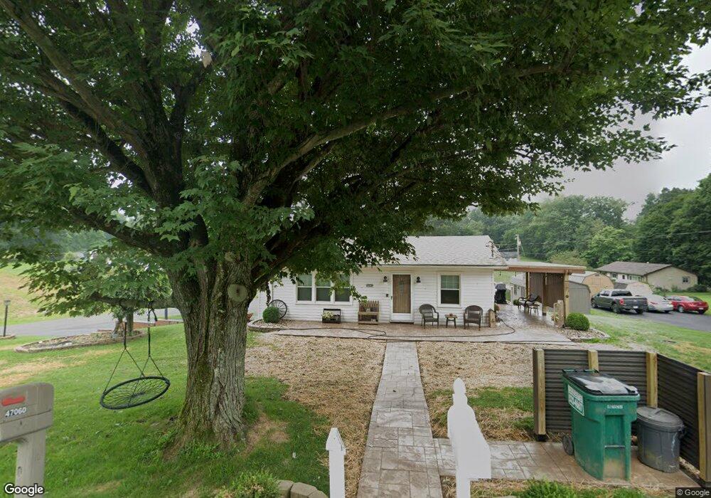 47039 McDonald St, East Liverpool, OH 43920 - photo 1