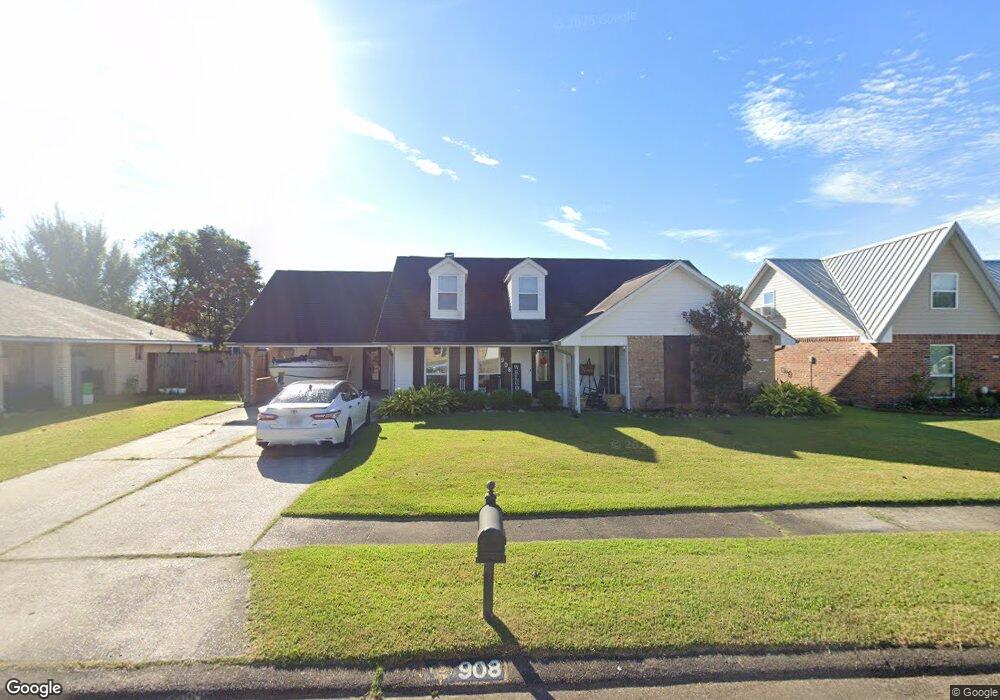 908 Pueblo Dr, Houma, LA 70364 - photo 1