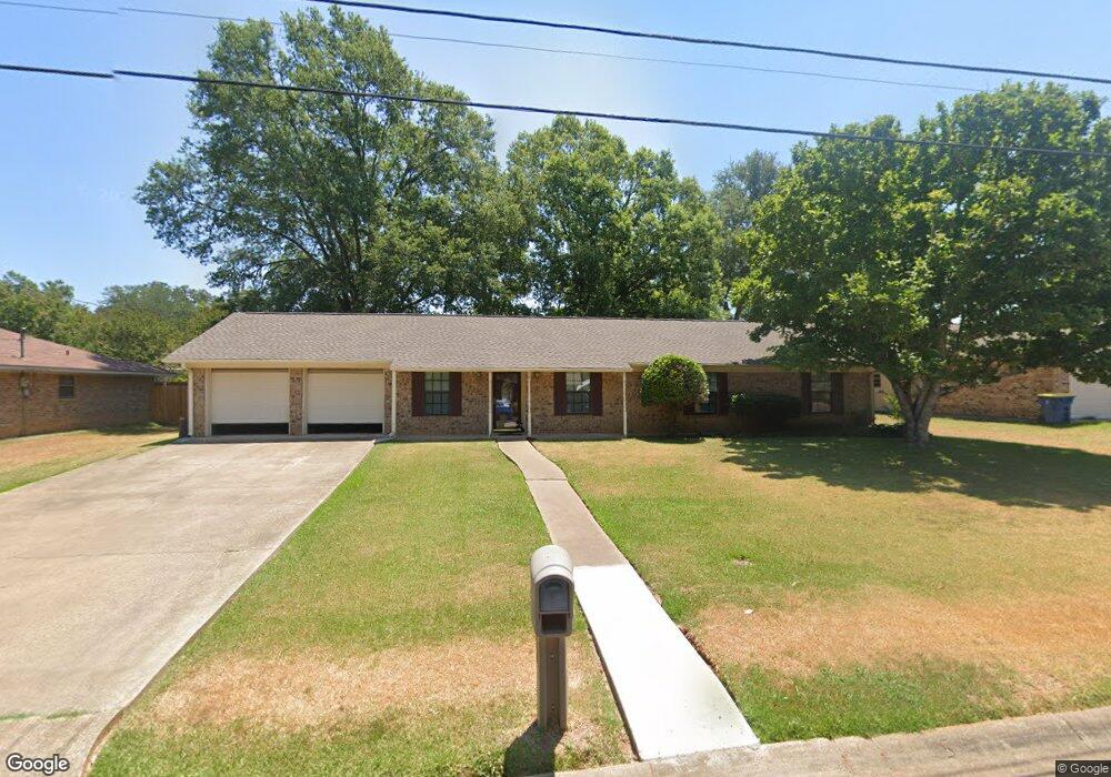 2706 Spruce St, Kilgore, TX 75662 - photo 1
