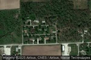 203 Hickory Dr, Roberts, IL 60962