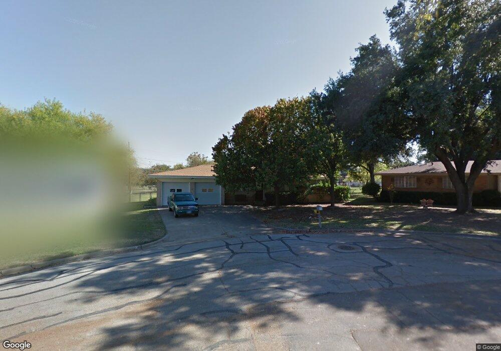 2712 Alta Vista Cir, Waco, TX 76706 - photo 1