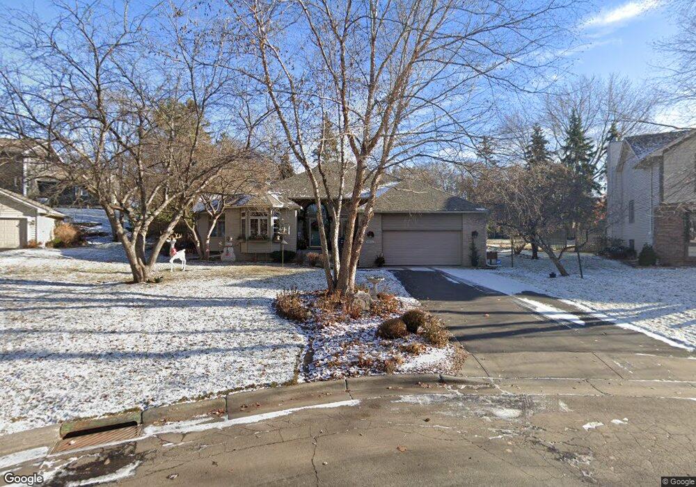 11662 Pondview Ct, Champlin, MN 55316 - photo 1