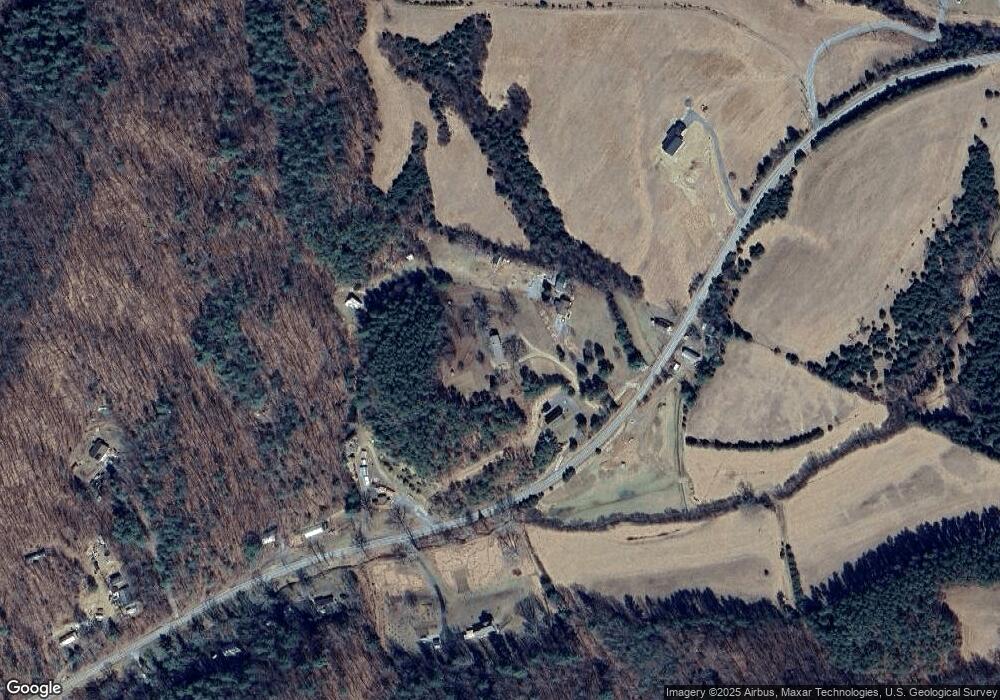 14060 Hollow Rd, Hancock, MD 21750 - photo 1