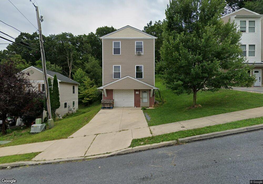 719 Aaron St, Bethlehem, PA 18015 - photo 1