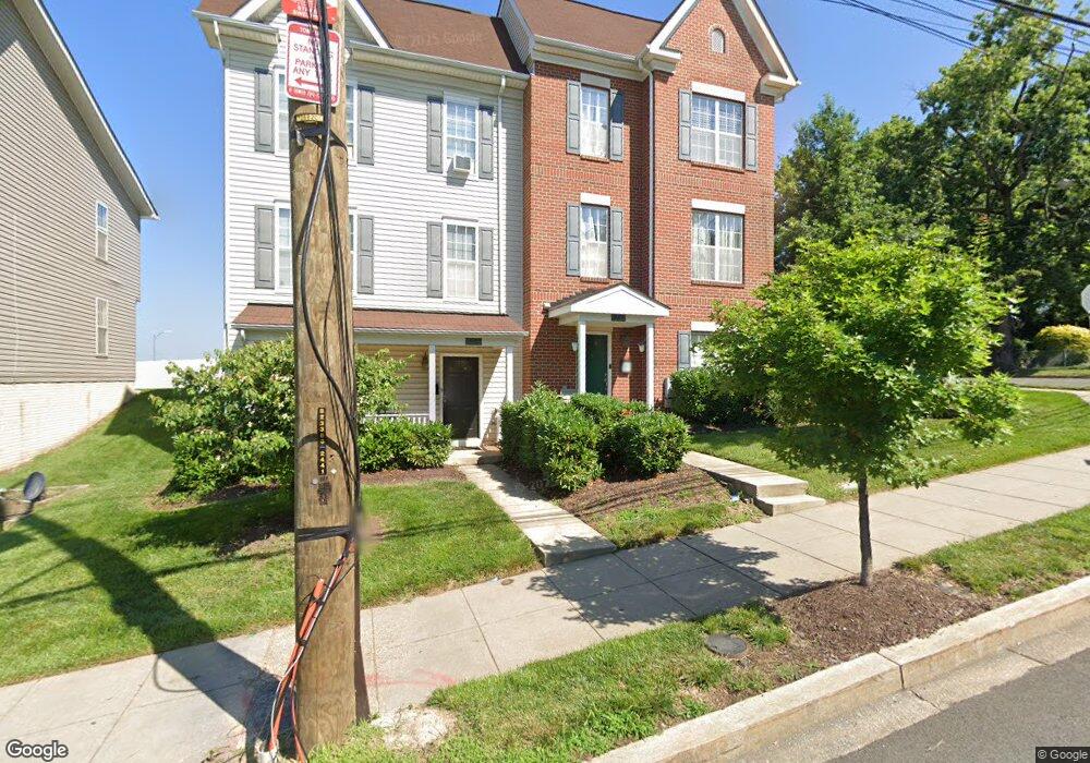 5720 Southern Ave SE, Washington, DC 20019 - photo 1