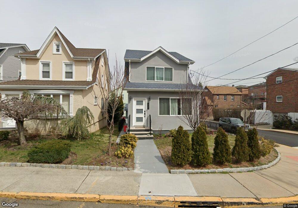 395 Aurora Ave, Cliffside Park, NJ 07010 - photo 1