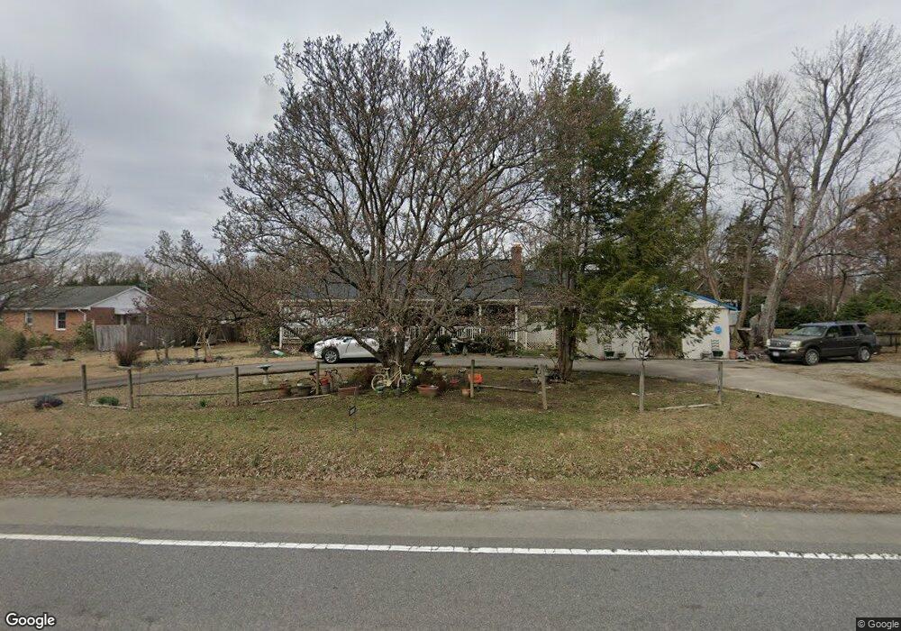 11110 W Huguenot Rd, Midlothian, VA 23113 - photo 1