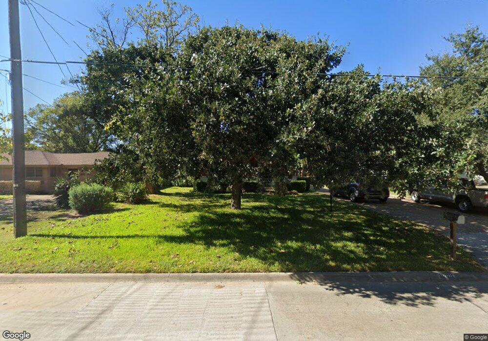 1009 S Paris St, Ennis, TX 75119 - photo 1