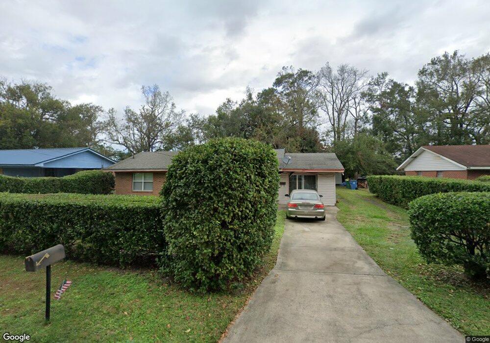 1911 R St, Brunswick, GA 31520 - photo 1