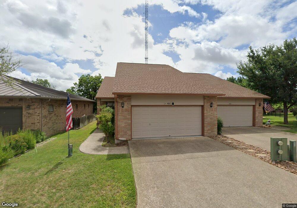 487 Summit Cir, Fredericksburg, TX 78624 - photo 1
