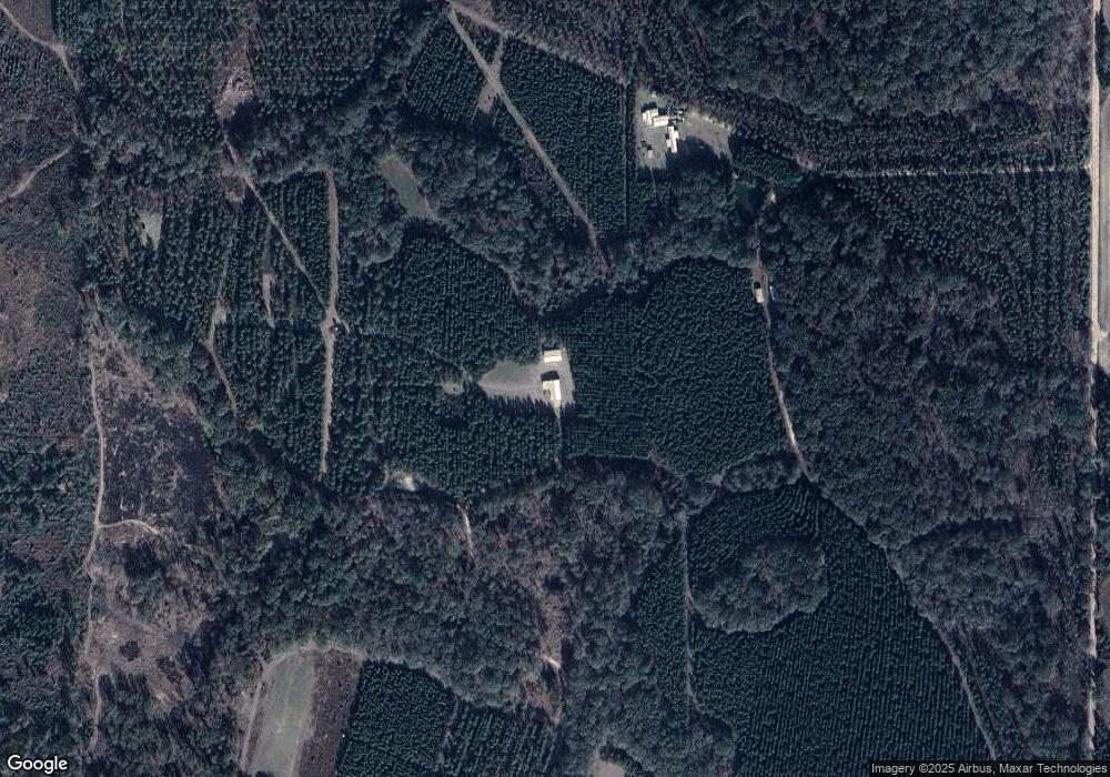 452 Davis Mill Rd, Warwick, GA 31796 - photo 1