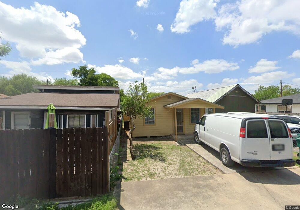 516 E Chapa Ave, Pharr, TX 78577 - photo 1