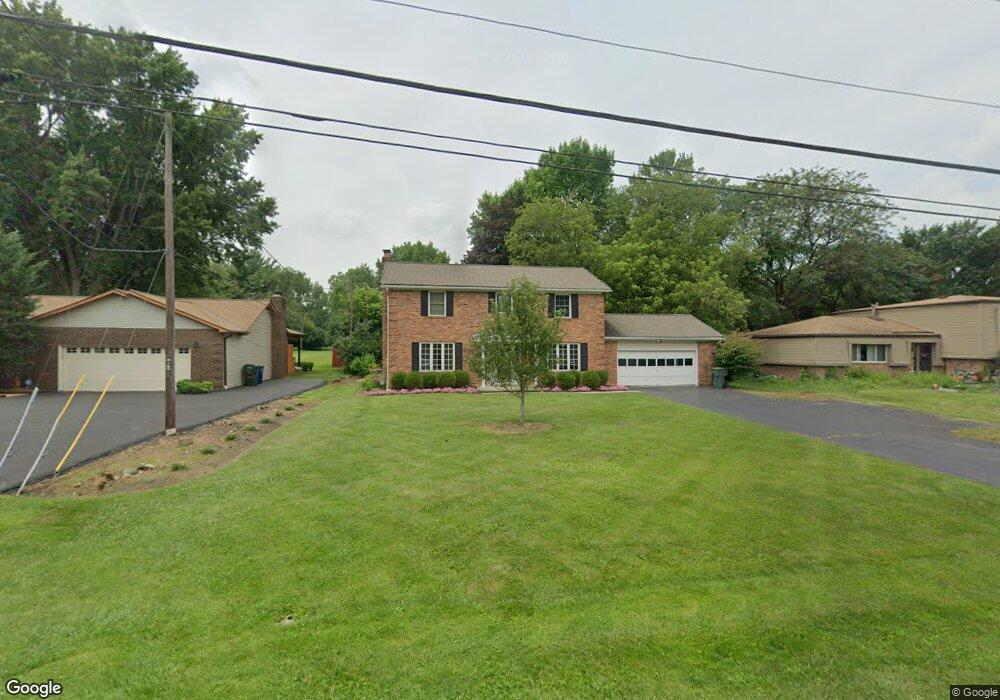 5601 Linworth Rd, Columbus, OH 43235 - photo 1