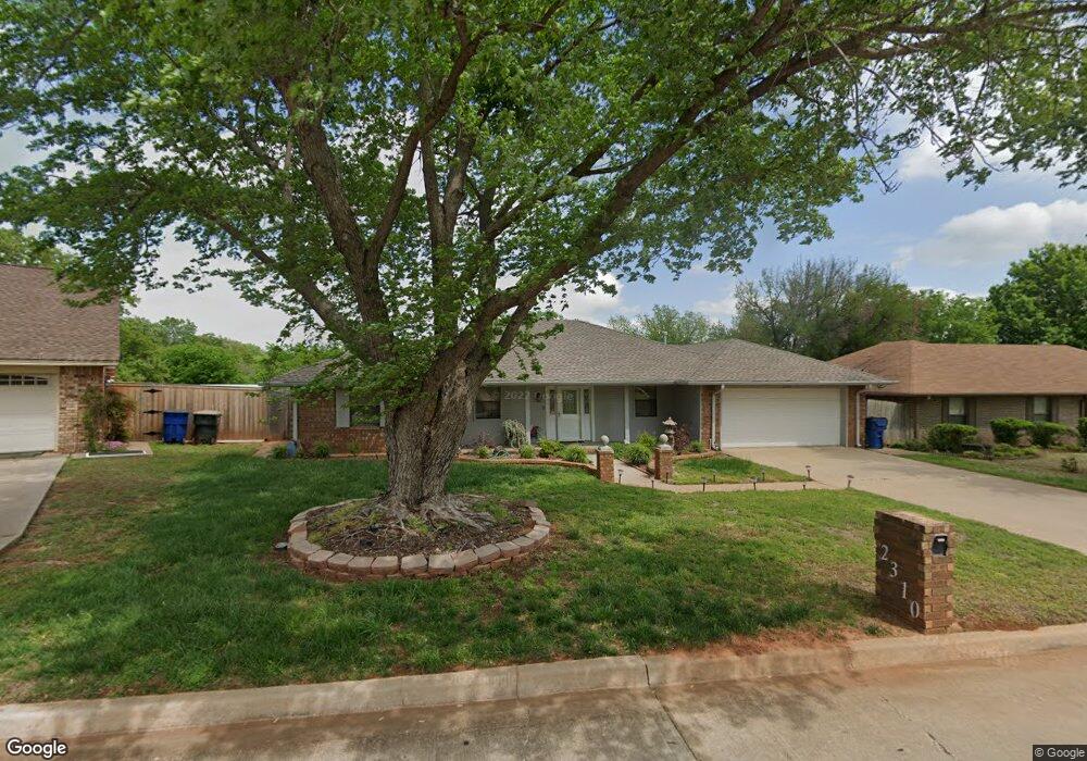 2310 Briarcrest, Duncan, OK 73533 - photo 1