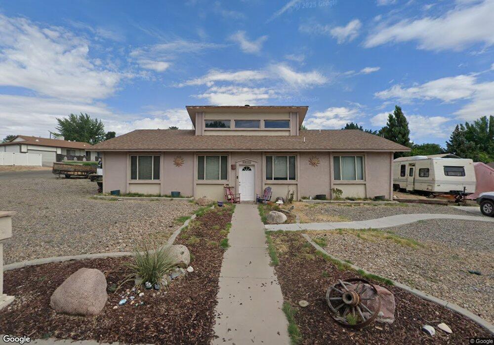 5700 Ravella Dr, Farmington, NM 87402 - photo 1