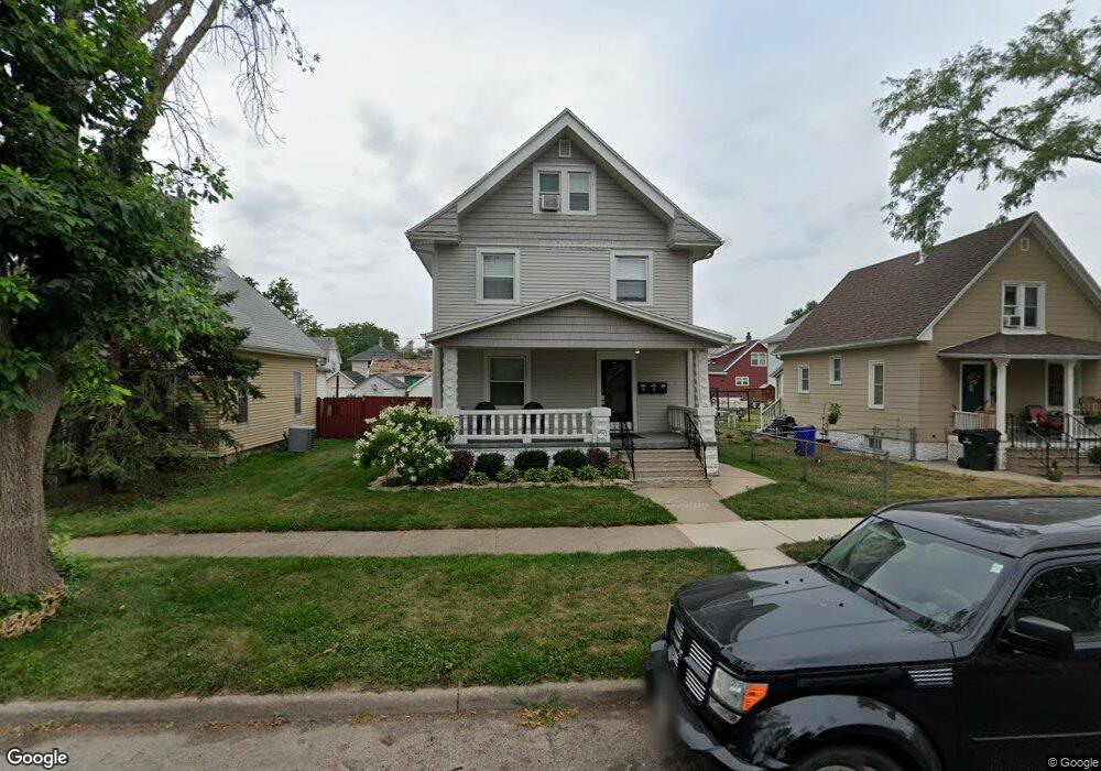 914 7th St SW unit B, Cedar Rapids, IA 52404 - photo 1