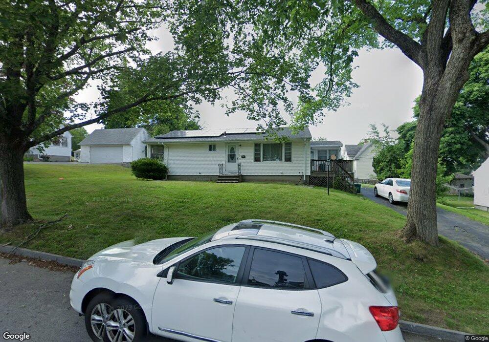 15 Crowningshield Rd, Worcester, MA 01604 - photo 1