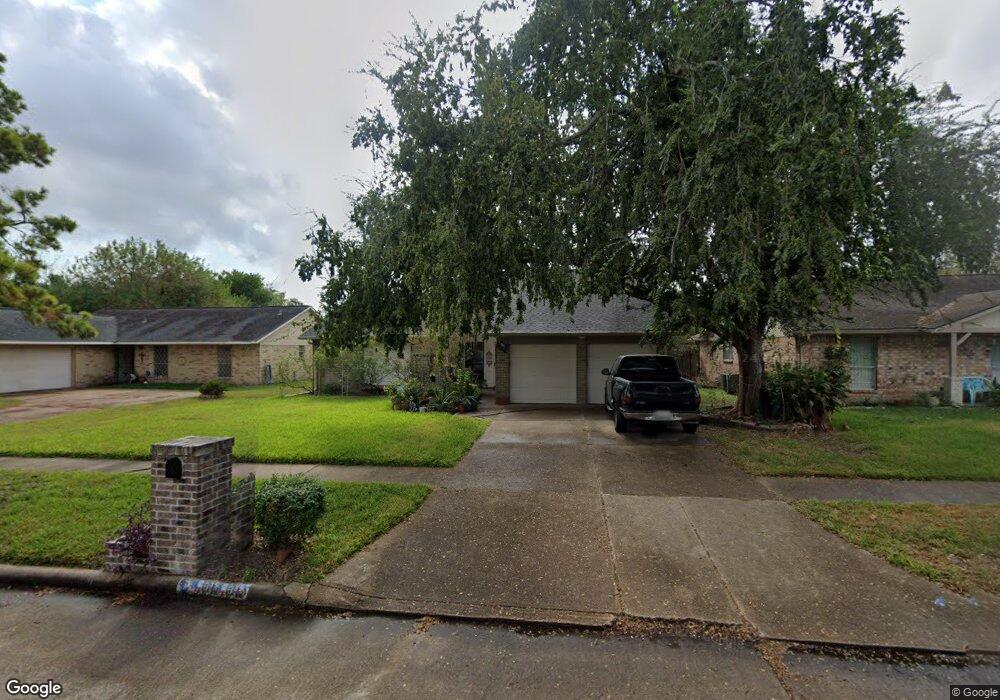 7015 Winding Trace Dr, Houston, TX 77086 - photo 1