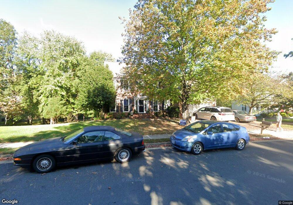 15397 Martins Hundred Dr, Centreville, VA 20120 - photo 1