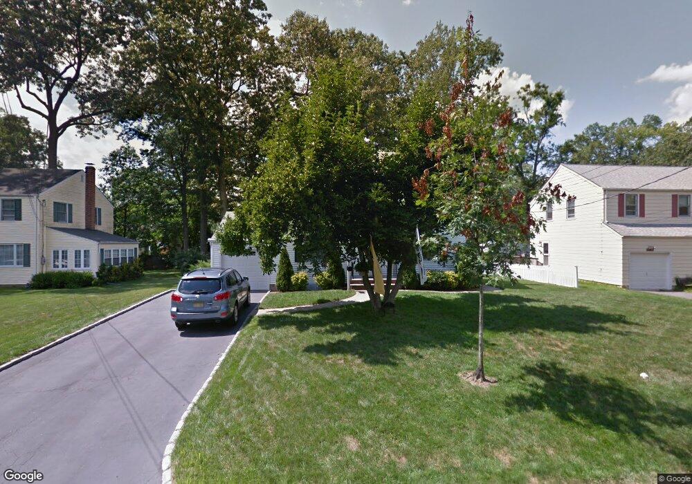 7 Wellington Rd, Livingston, NJ 07039 - photo 1