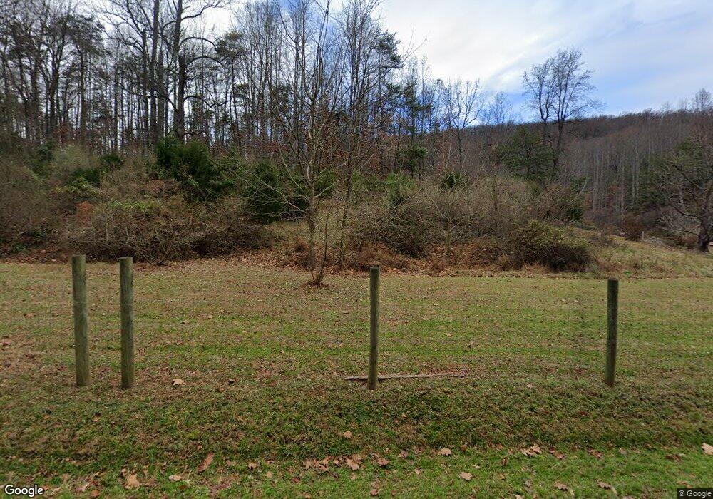 577 Scrabble Rd, Castleton, VA 22716 - photo 1