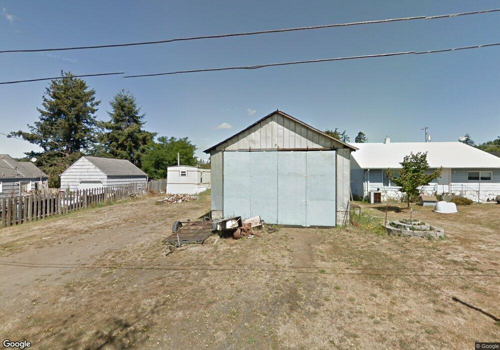 1841 Willow St, Myrtle Point, OR 97458 - photo 1