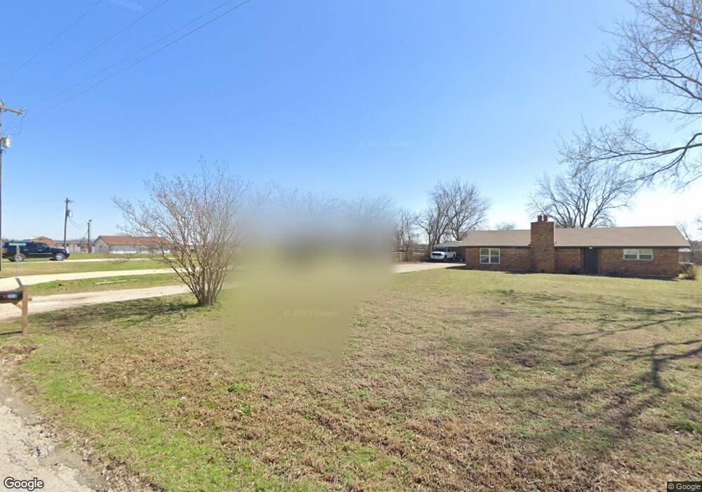 134 Phillips St, Callisburg, TX 76240 - photo 1