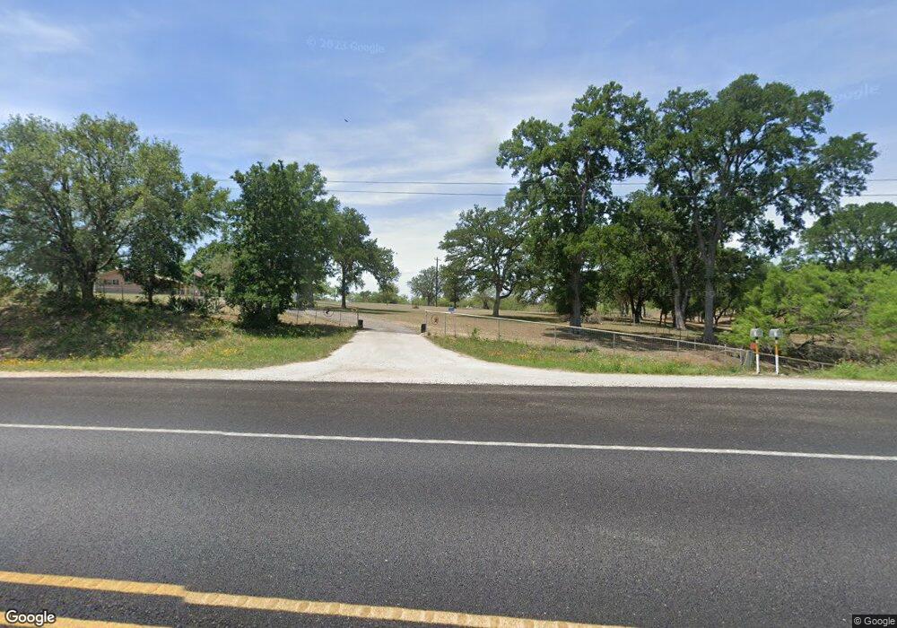 5814 S State Highway 16, Fredericksburg, TX 78624 - photo 1