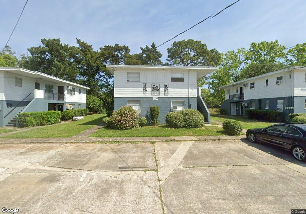 7605 Arble Dr unit 1, Jacksonville, FL 32211 - photo 1