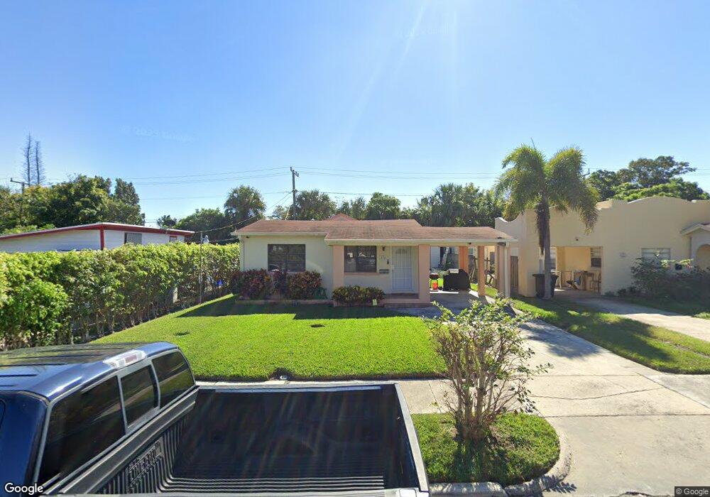 838 30th St, West Palm Beach, FL 33407 - photo 1